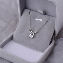 Women's Light Luxury Bow Necklace