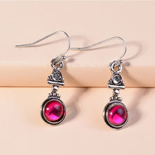 Court Retro Metal Alloy Earrings